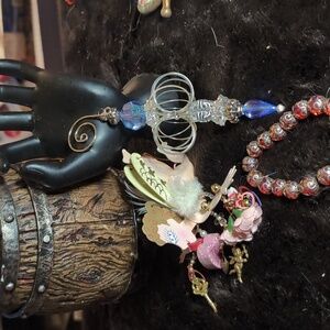 AVAILABLE -VTG 2 ornaments and 1 bracelet.